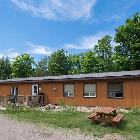 Madawaska Lodge-Cottage Kültér fotó