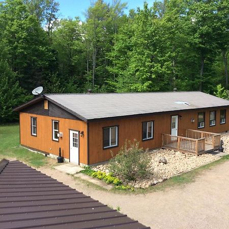 Madawaska Lodge-Cottage Kültér fotó
