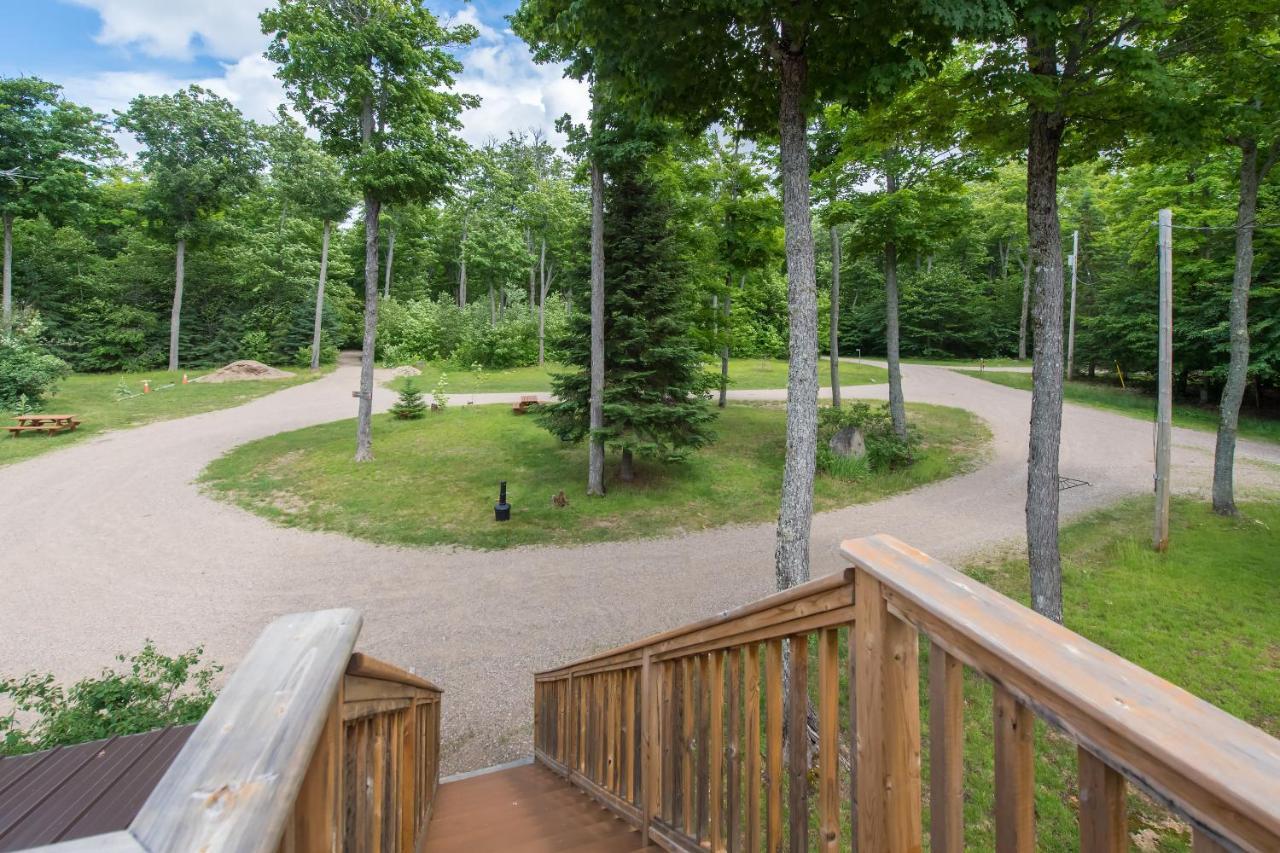 Madawaska Lodge-Cottage Kültér fotó