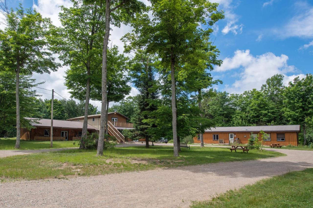 Madawaska Lodge-Cottage Kültér fotó