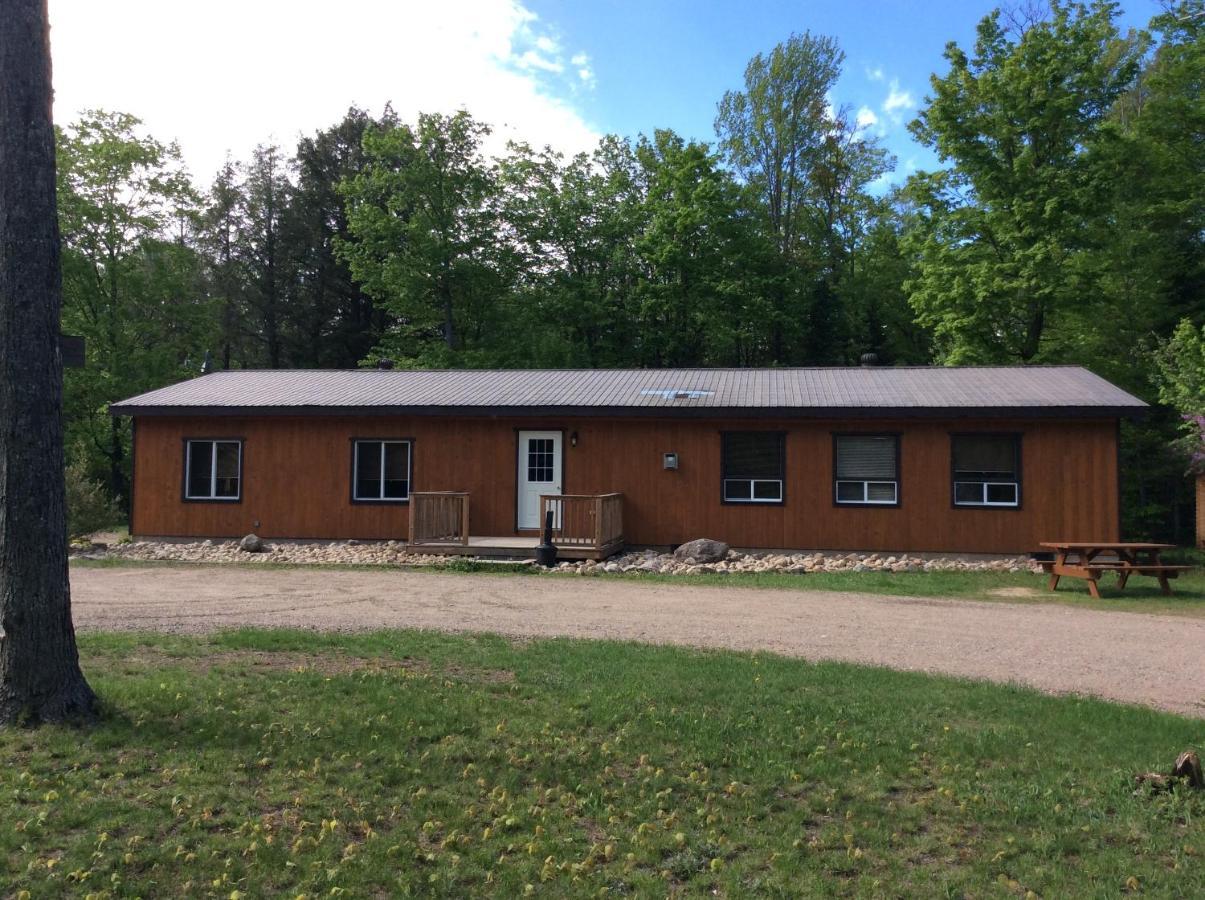 Madawaska Lodge-Cottage Kültér fotó